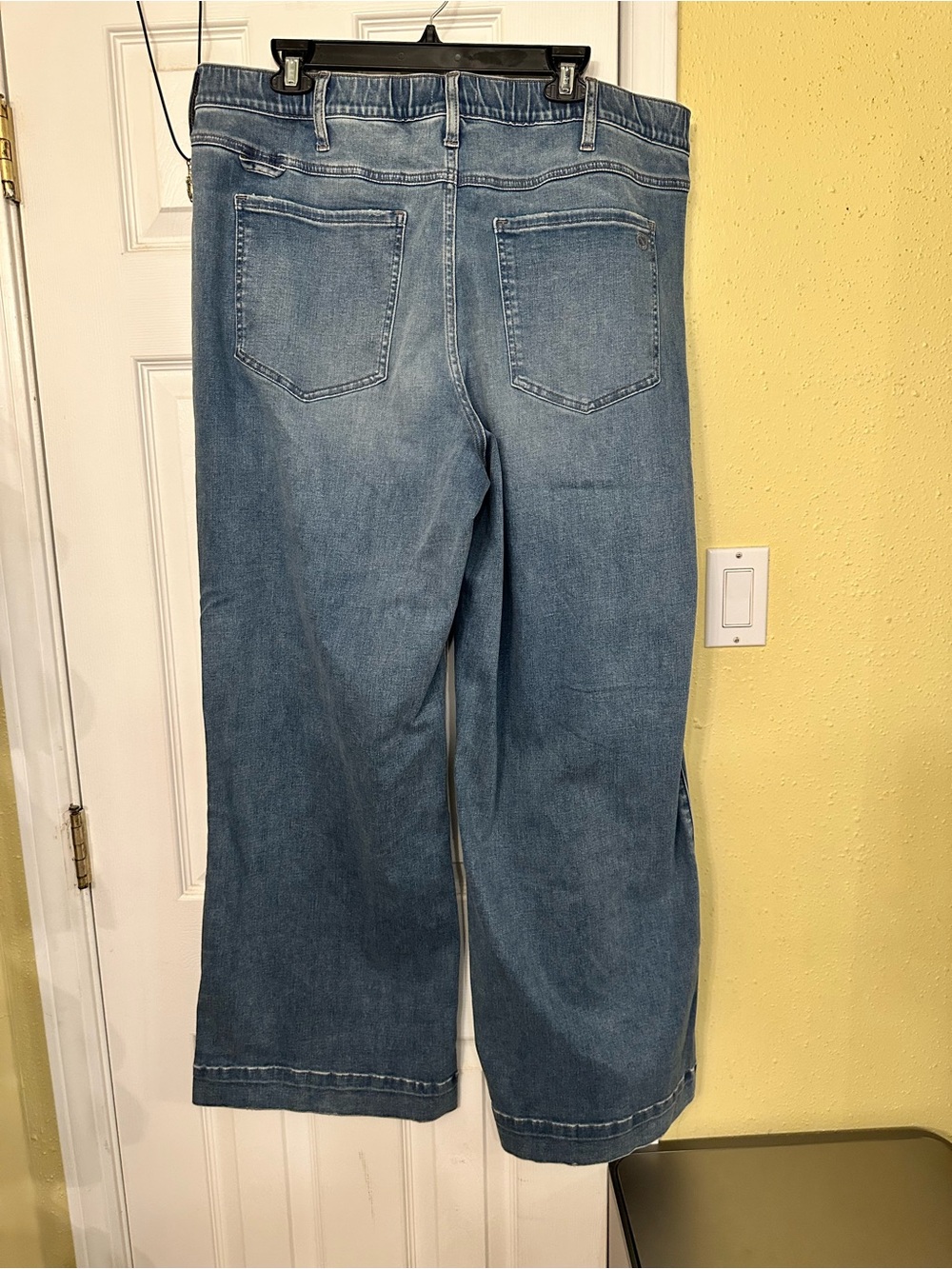 NWT UpWest Wide-Leg Jeans - Picture 3 of 12